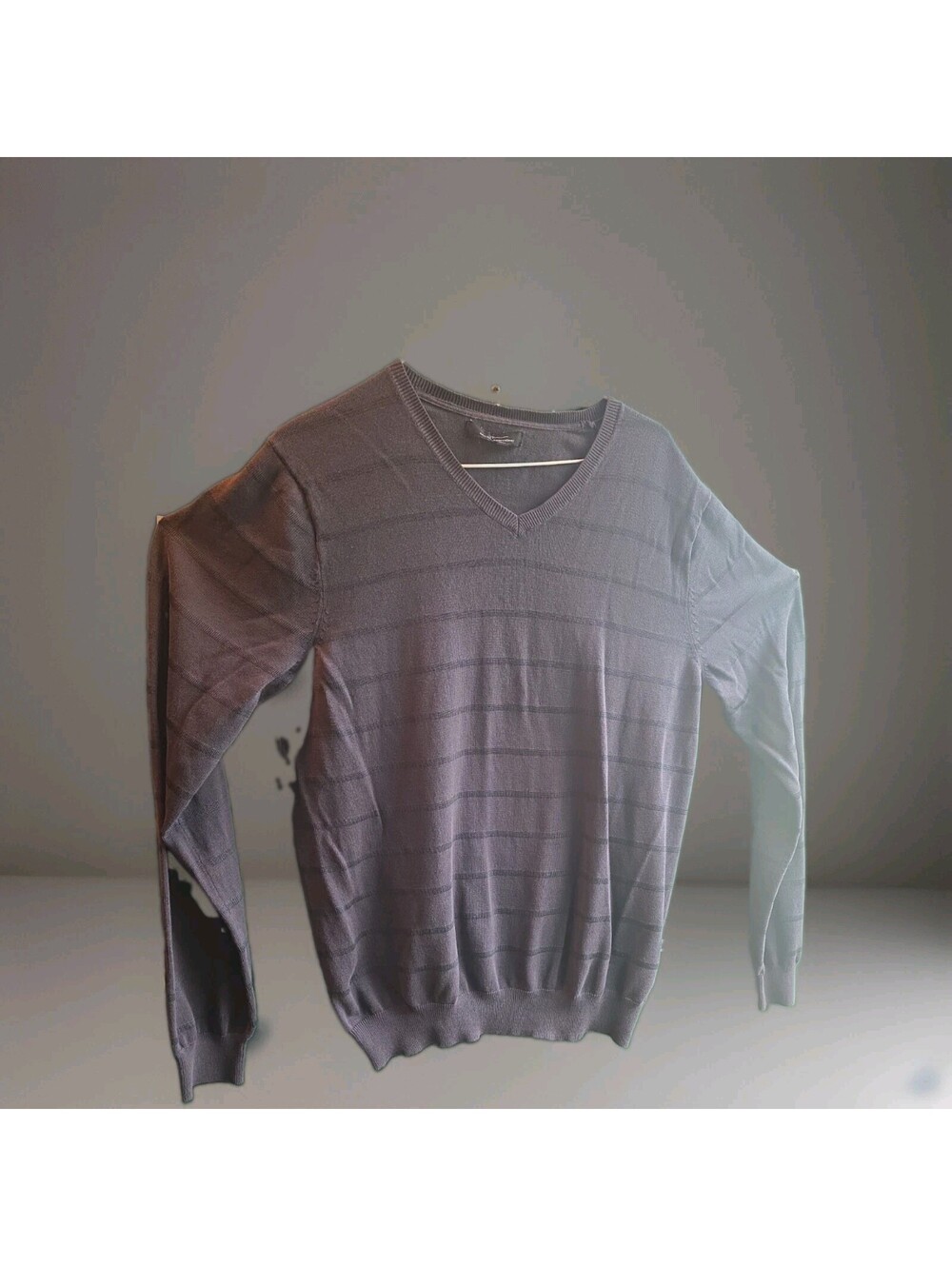 Marc Anthony Men's XL V-Neck Sweater Gray & Dark Gray Striped Pullover Knit